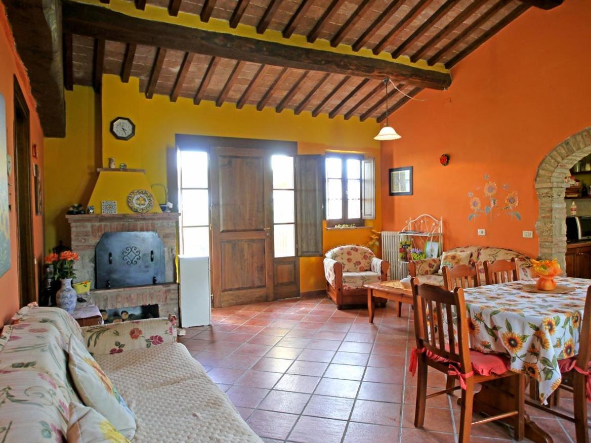 Casa Country House Girasole Vakantie Huis-Wakacje Huis Asciano Zewnętrze zdjęcie