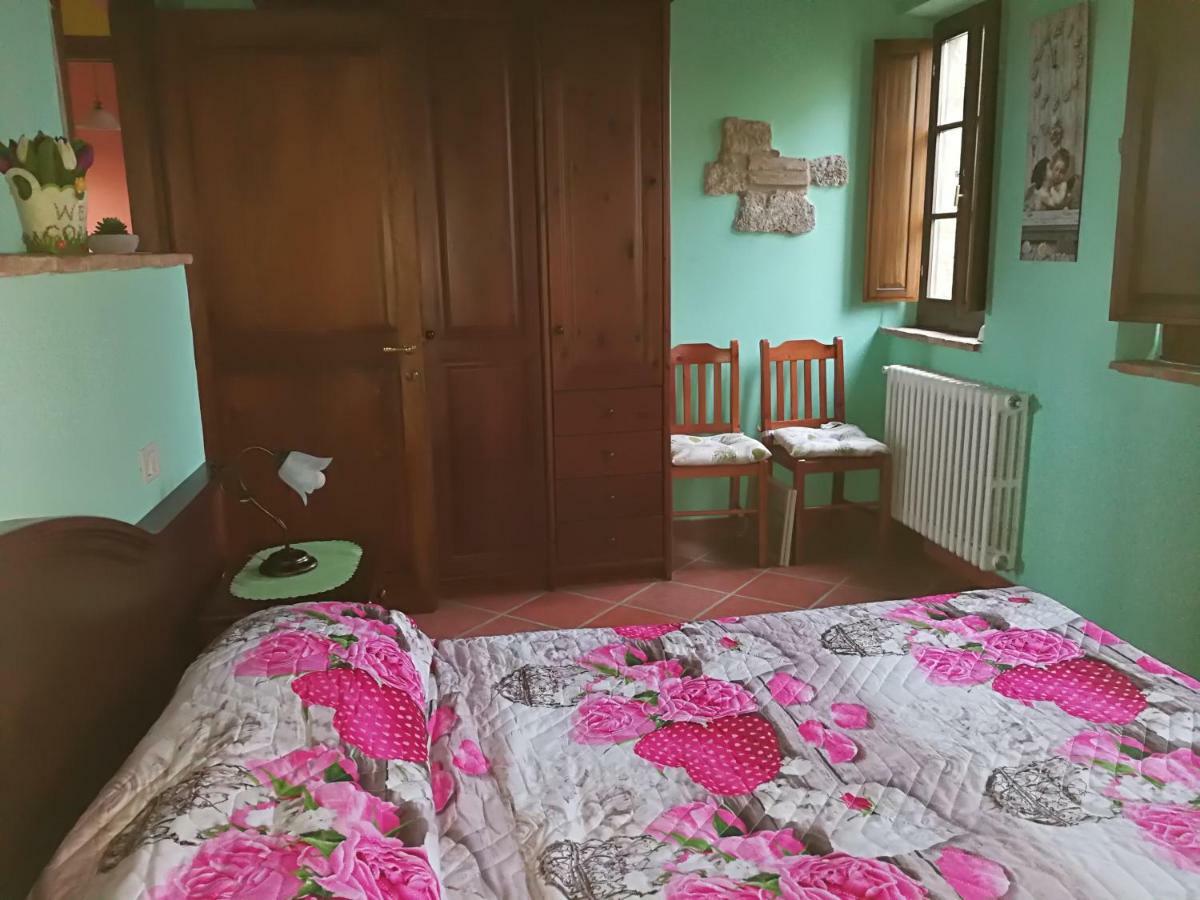 Casa Country House Girasole Vakantie Huis-Wakacje Huis Asciano Zewnętrze zdjęcie